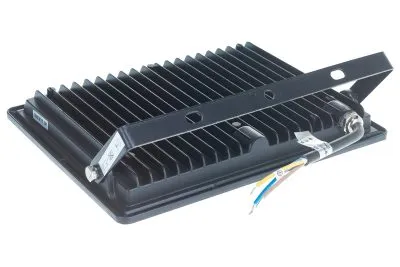 Светодиодный прожектор IEK СДО 06-100 черный IP65 6500K LPDO601-100-65-K02